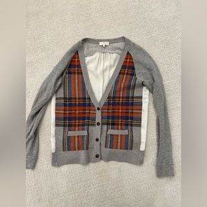 Clu Maille Grey Tartan V-Neck Button Down Cardigan Sweater Top